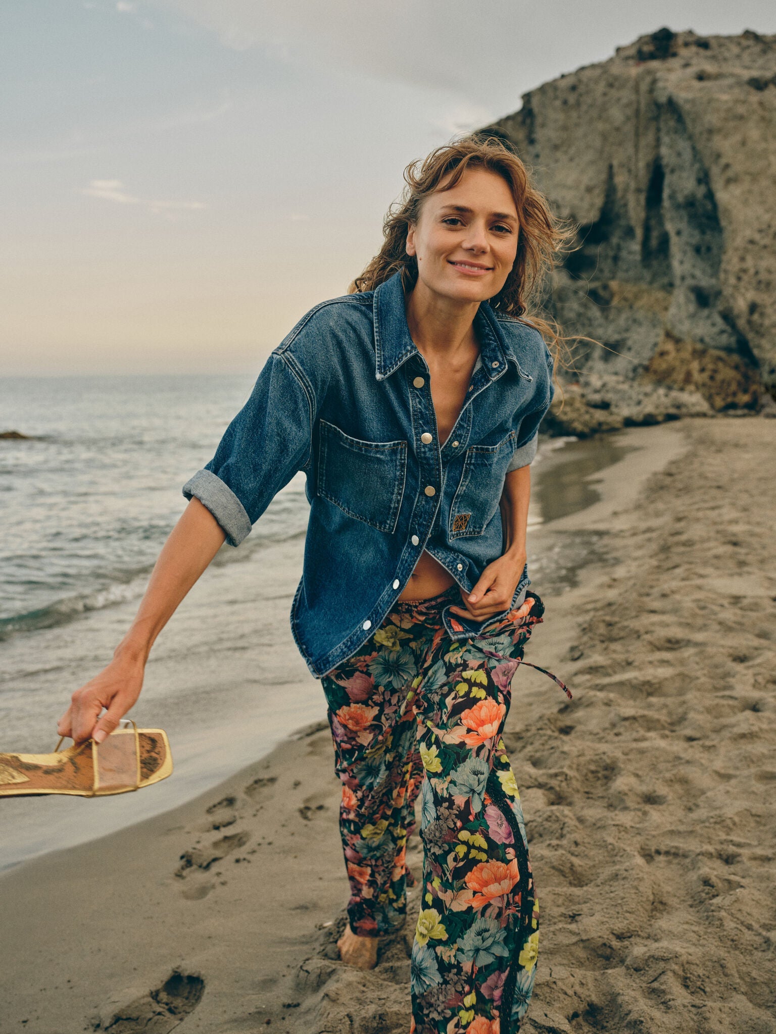 Modelshot / Medium Washed Blue / Detail